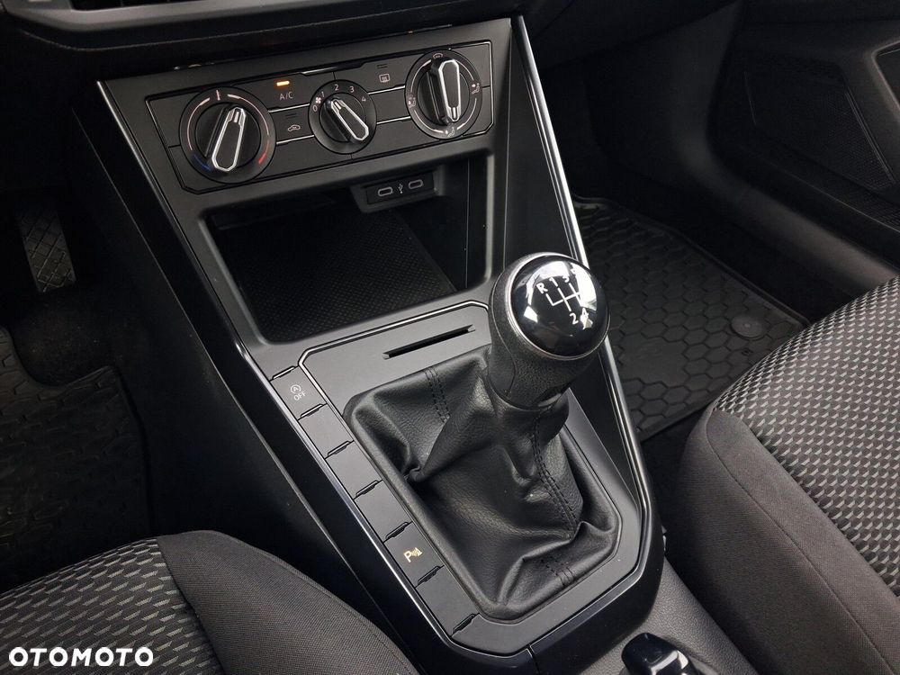 Volkswagen Polo 1.0 TSI Trendline - 20