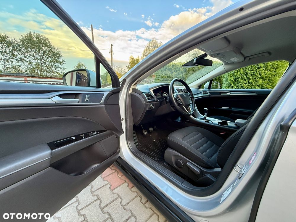 Ford Mondeo - 13