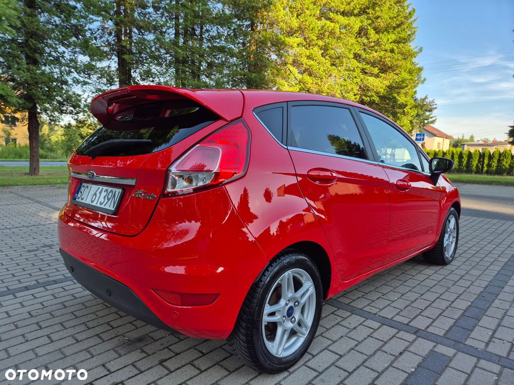 Ford Fiesta 1.0 EcoBoost STart-Stop Titanium - 14