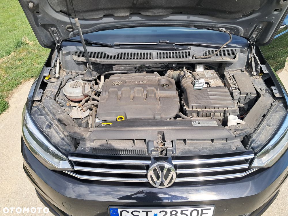 Volkswagen Touran 2.0 TDI SCR (BlueMotion Technology) DSG Comfortline - 16