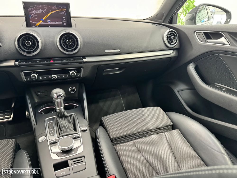 Audi A3 Sportback 30 TDI S-line S tronic - 21