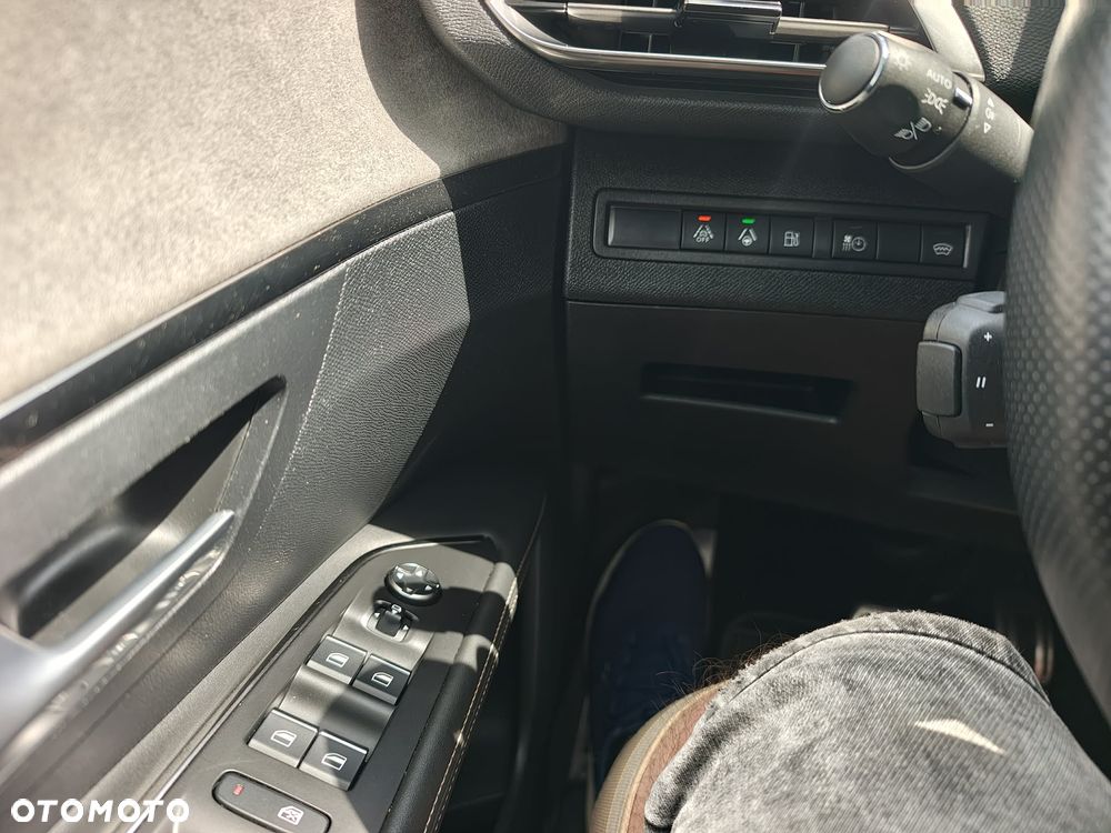 Peugeot 3008 - 25