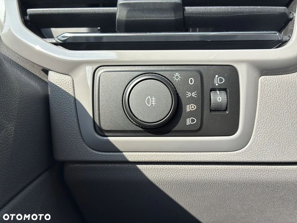 Volkswagen Transporter T7 Furgon EDITION Automat/L2H1, 2.0 TDI 150 KM, r.o. 3500 mm - 33