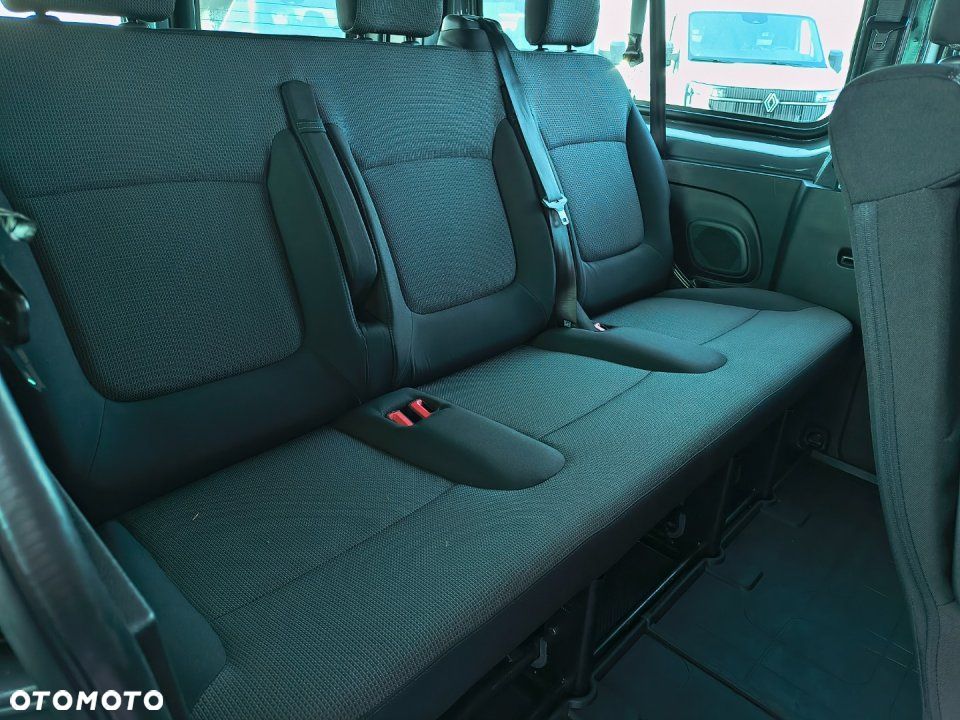 Renault Trafic - 29