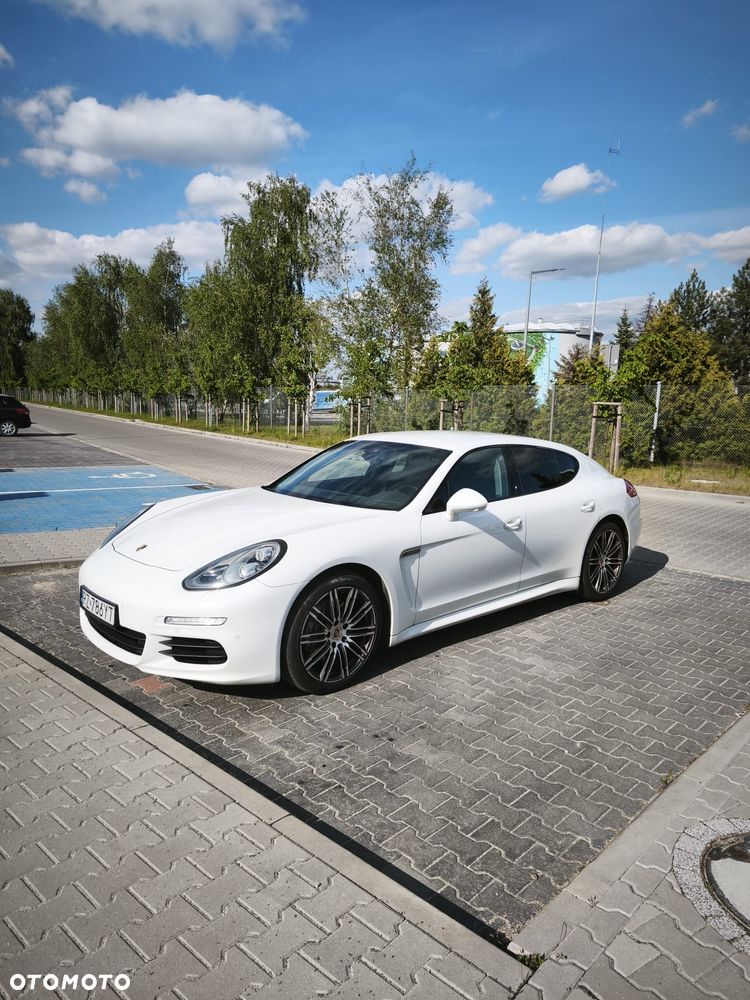 Porsche Panamera Edition - 2