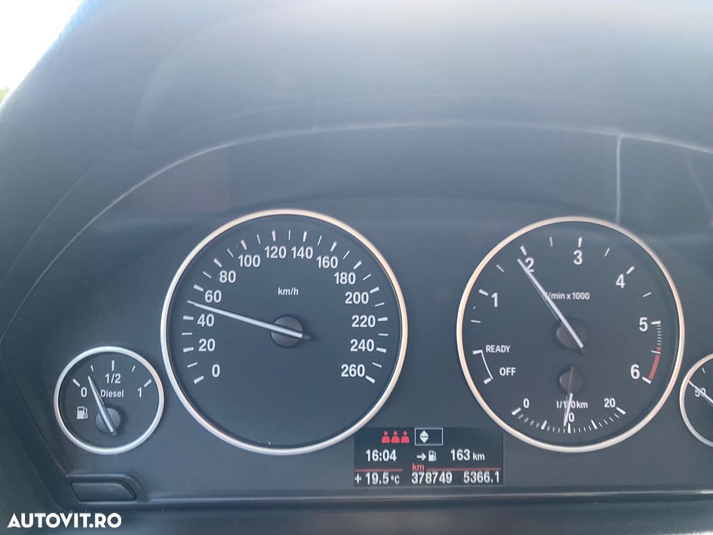 BMW Seria 3 320d xDrive DPF Edition Fleet - 7