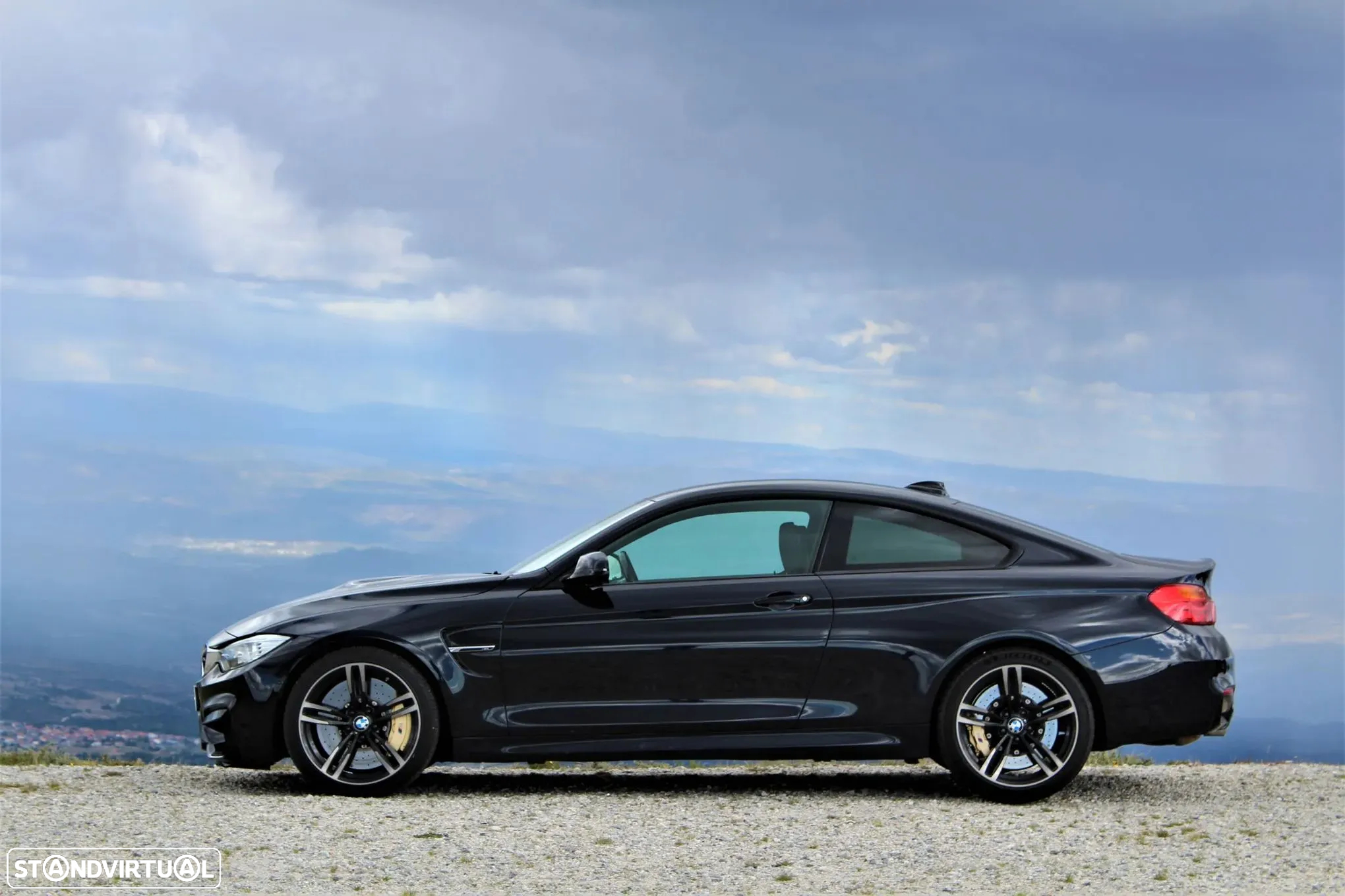 BMW M4 Auto - 3
