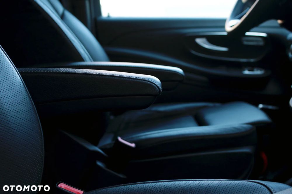 Mercedes-Benz Klasa V 300 d 4-Matic 9G-Tronic Avantgarde (ekstra d³) - 21