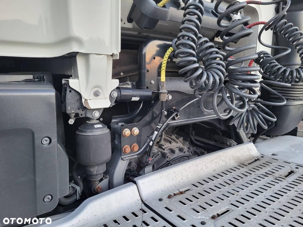 DAF XF 480 - 8