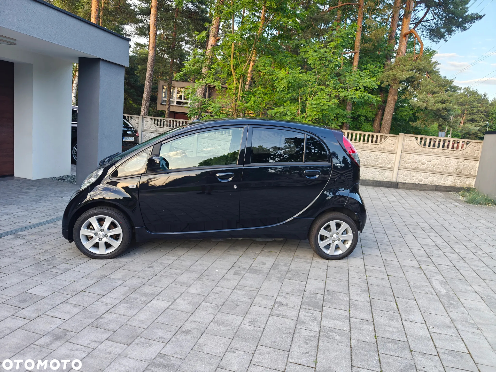 Peugeot iOn Standard - 6