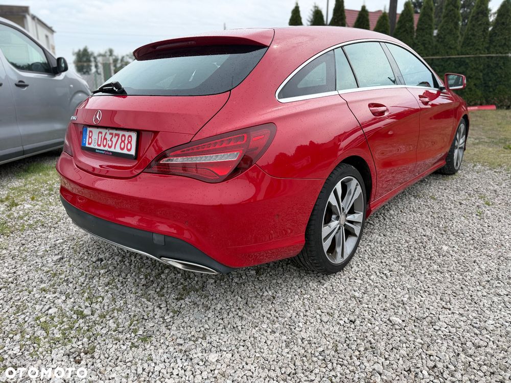Mercedes-Benz CLA 200 d Urban - 5