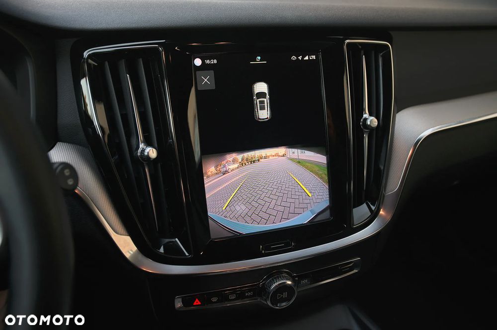 Volvo V60 B4 B Geartronic RDesign - 25