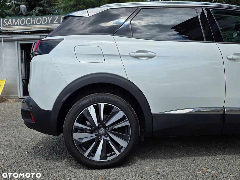 Peugeot 3008 1.5 BlueHDi Allure S&S EAT8 - 8