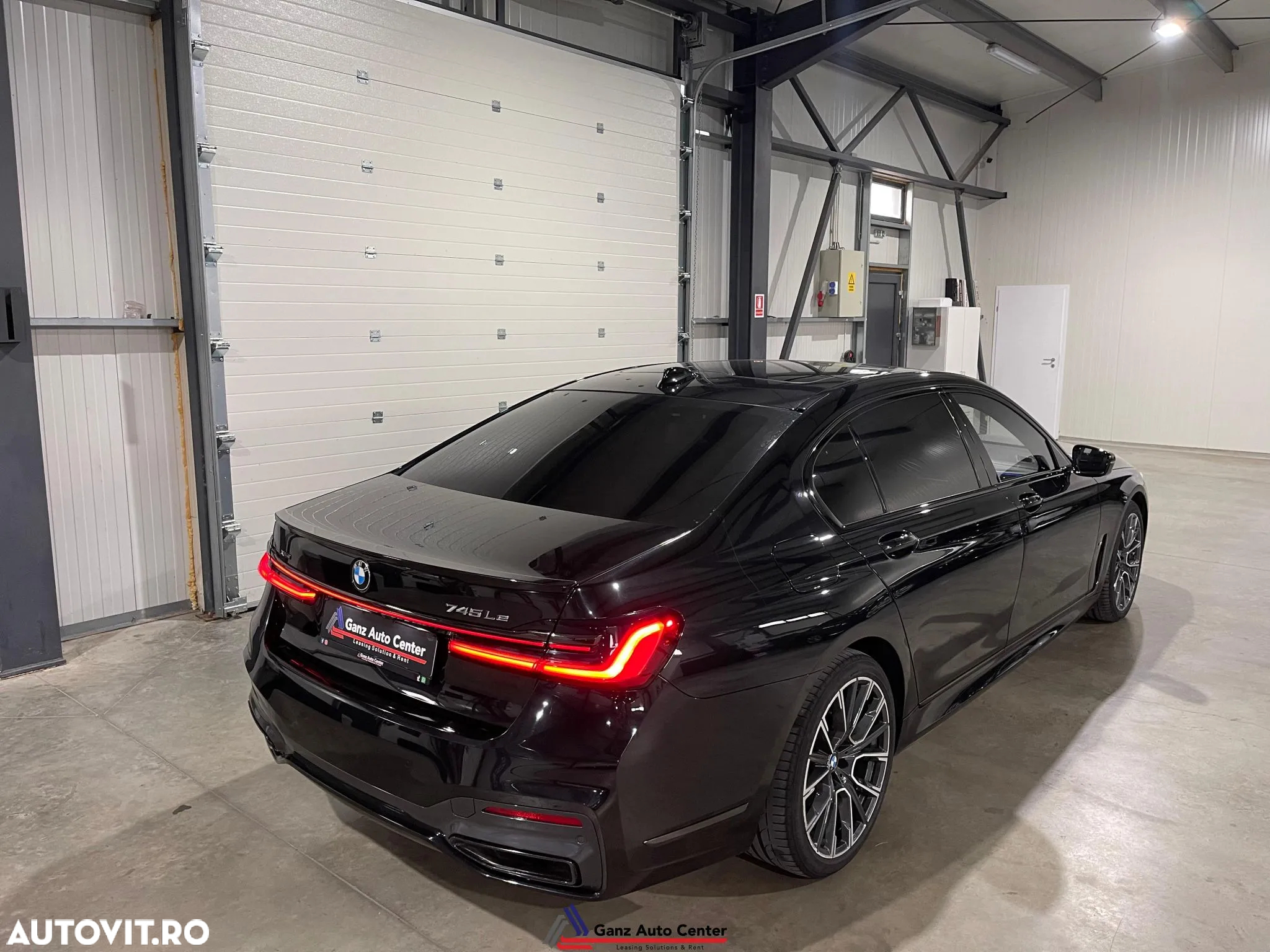 BMW Seria 7 745Le xDrive AT PHEV - 34
