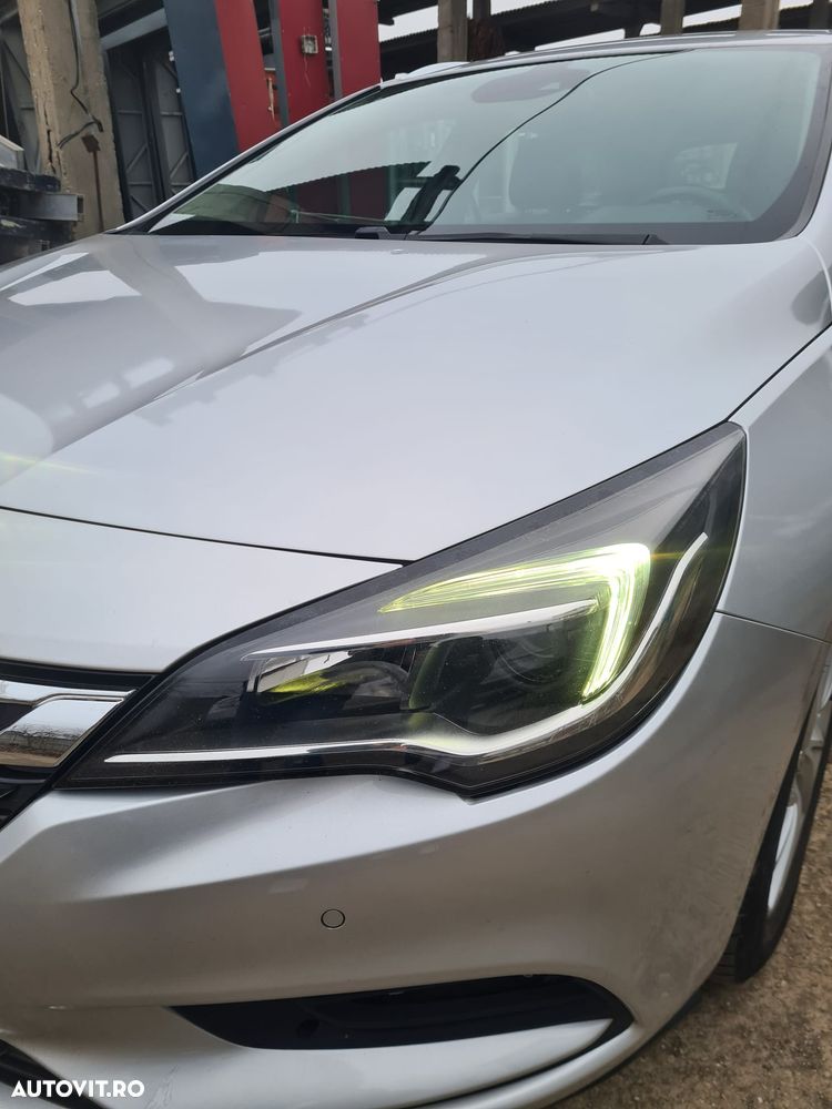 Opel Astra Sport Tourer Turbo 1.4 ECOTEC Dynamic - 29