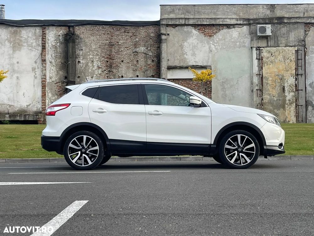 Nissan Qashqai 1.5 DCI Start/Stop Tekna - 18