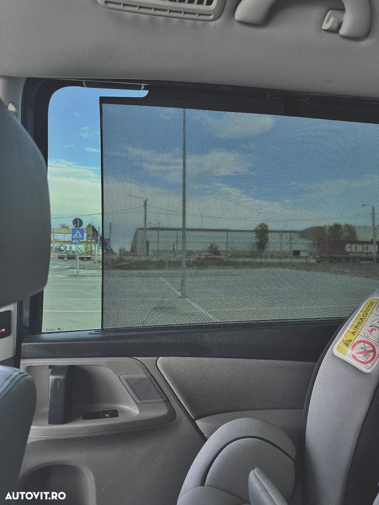 Volkswagen Sharan 2.0 TDI DSG (BlueMotion Technology) Comfortline - 23