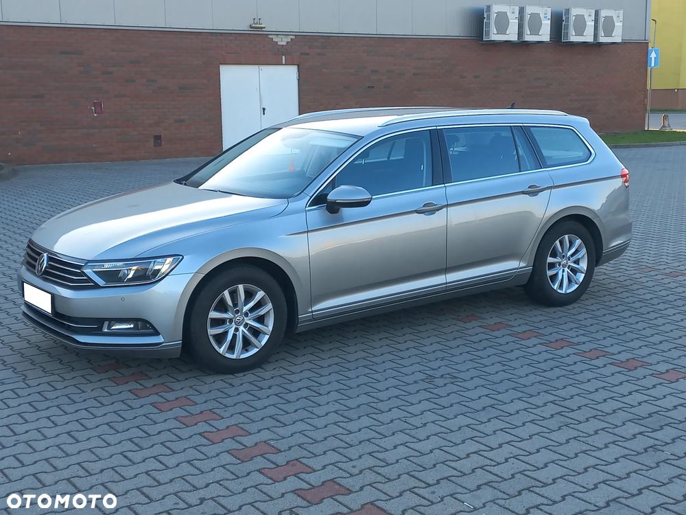 Volkswagen Passat - 5