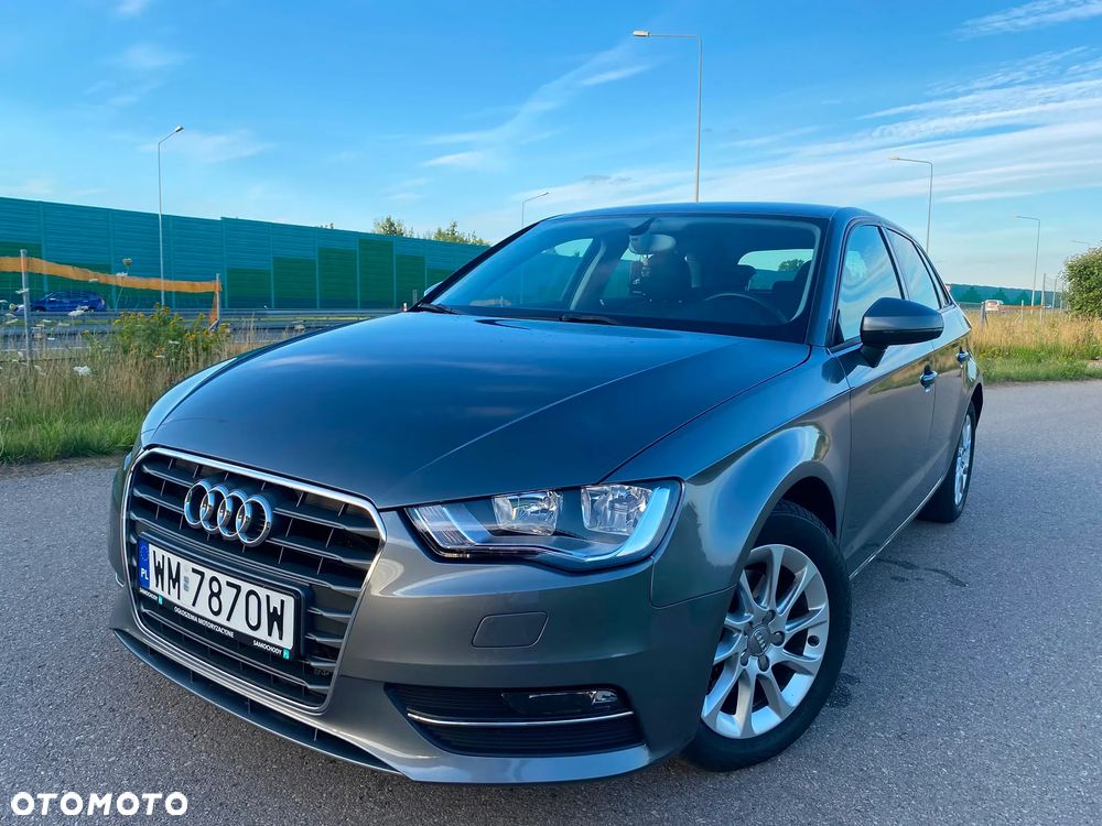 Audi A3 Sportback 1.6 TDI Ambiente - 16