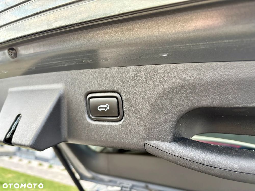 Hyundai Tucson 1.6 T-GDi HEV Executive 4WD - 25