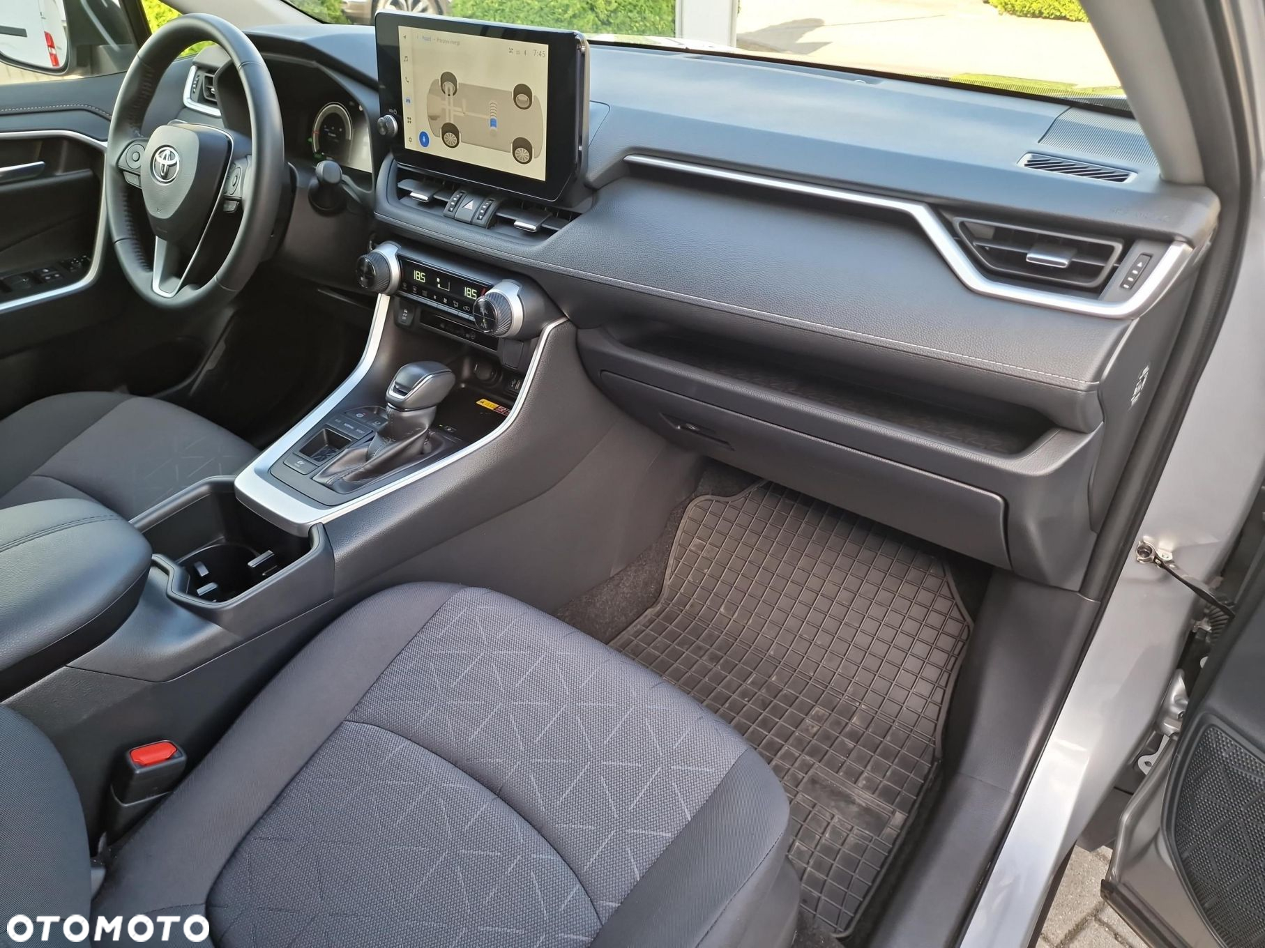 Toyota RAV4 - 14