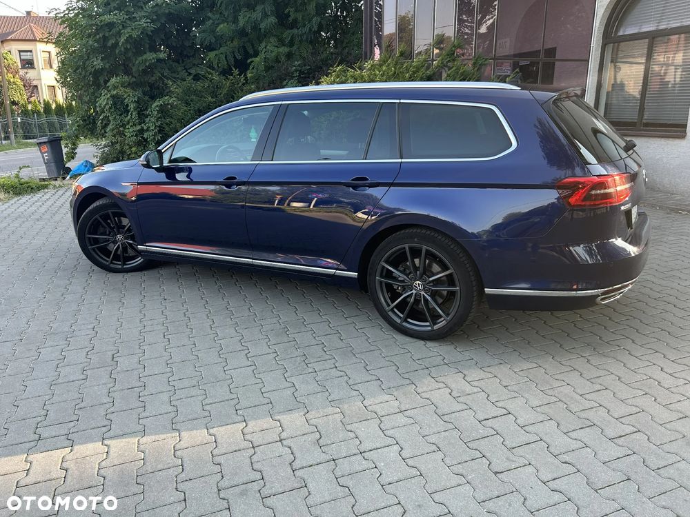 Volkswagen Passat Variant 2.0 TDI SCR 4Motion DSG (BMT) Highline - 3