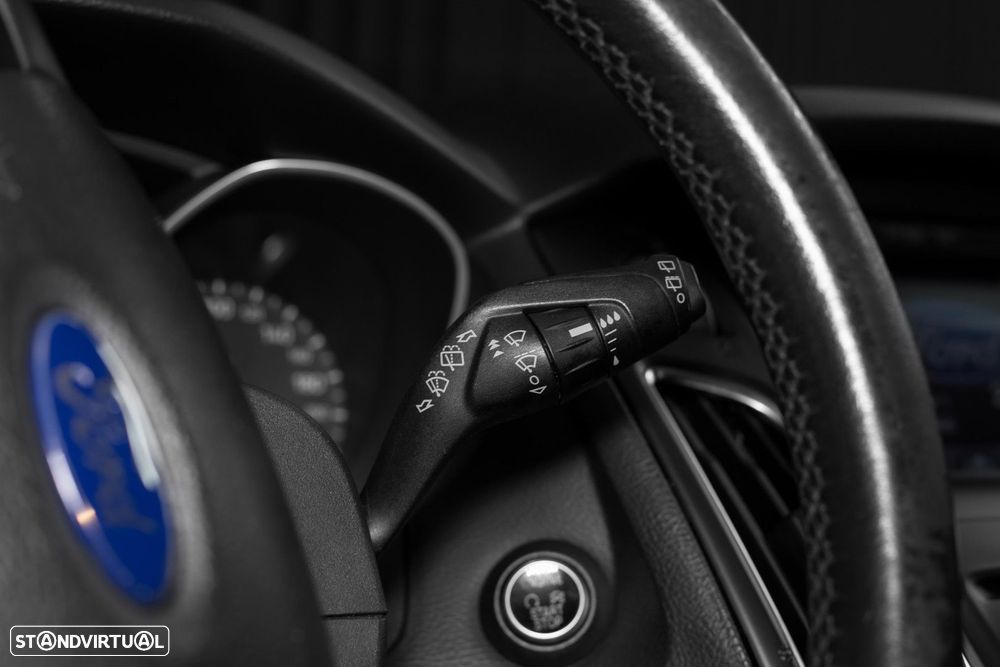 Ford Focus SW 1.5 TDCi Titanium - 16