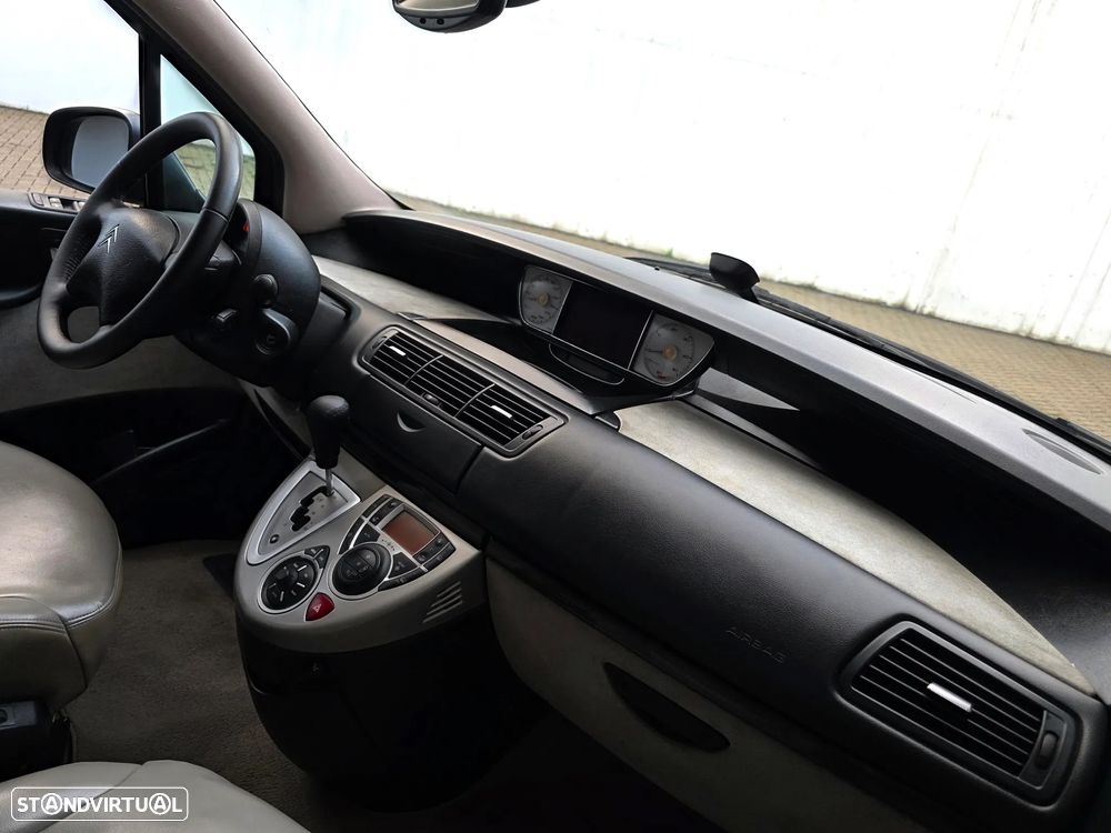 Citroën C8 2.2 HDi 16V Exclusive 7L. Aut. - 40