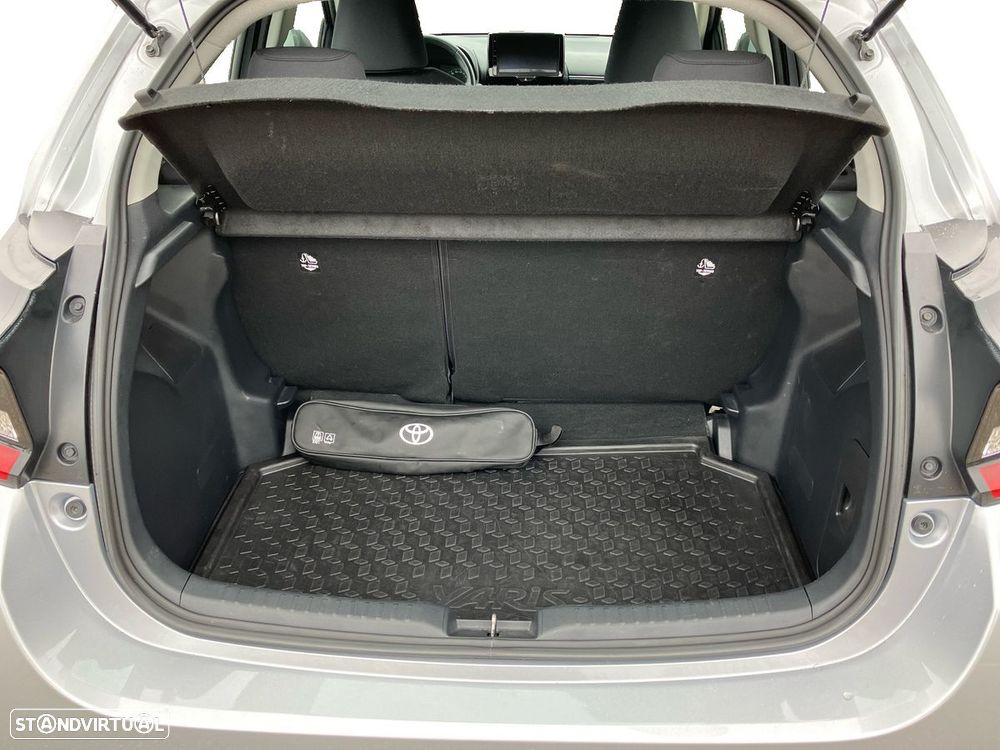 Toyota Yaris 1.5 HDF Comfort Plus - 10