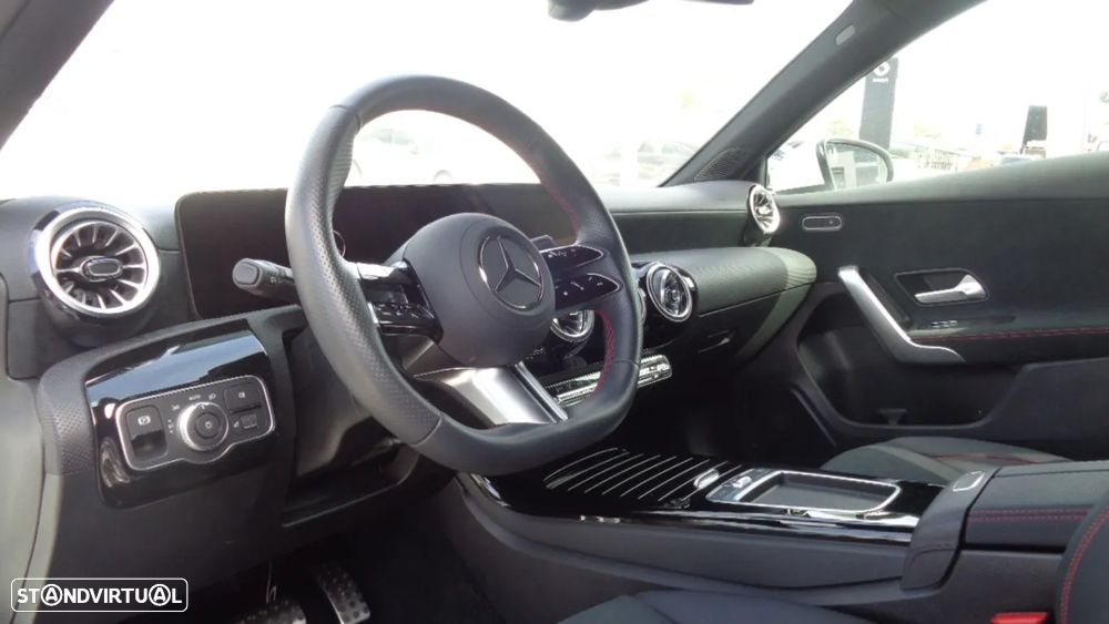 Mercedes-Benz A 250 e - 11
