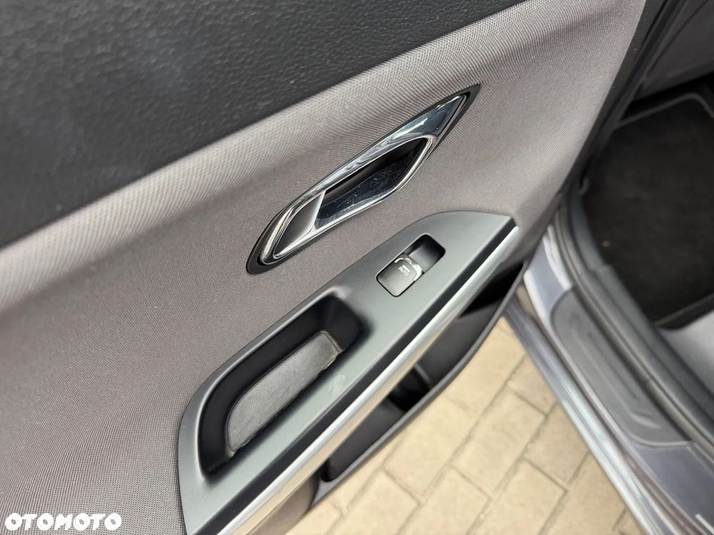 Kia Ceed 1.4 Attract - 17