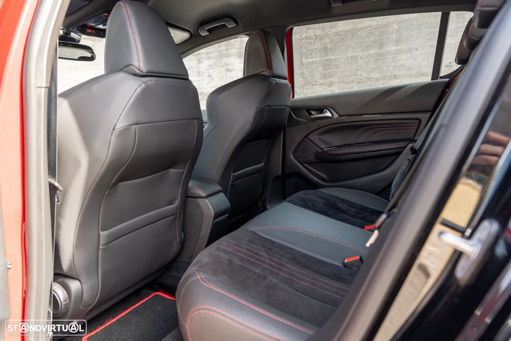 Peugeot 308 GTi by Sport - 10
