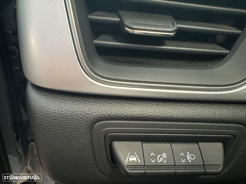 Renault Captur TCe 90 TECHNO - 18