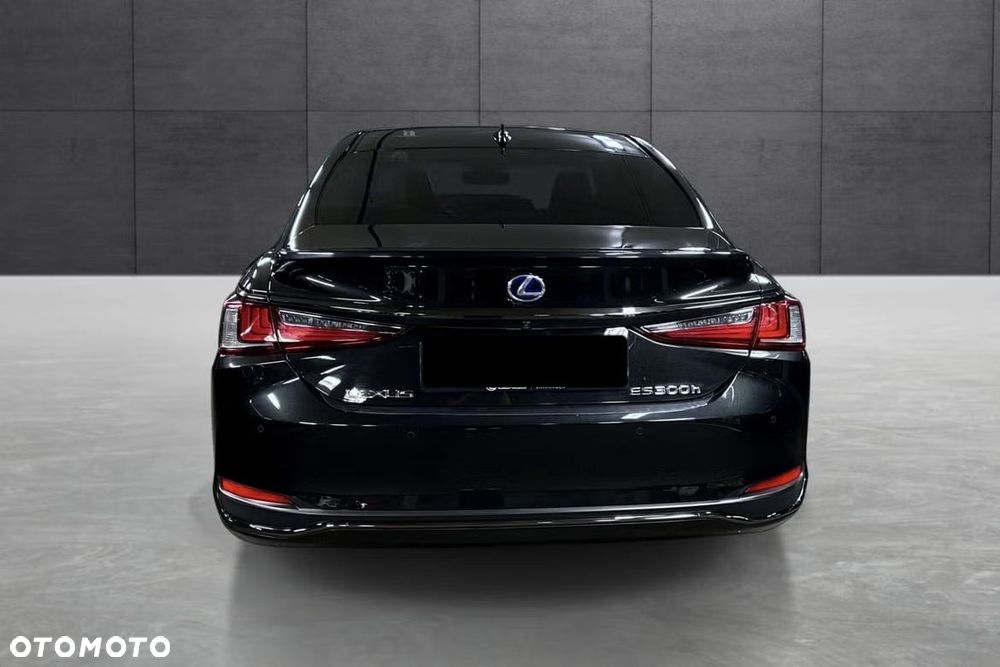Lexus ES 300h F Sport - 4