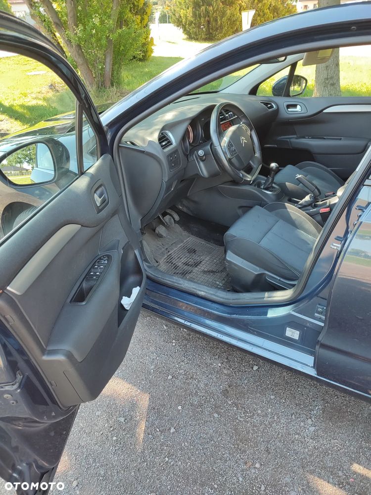 Citroën C4 HDi 90 Attraction - 11