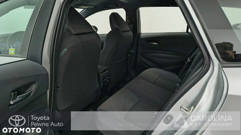 Toyota Corolla 1.8 Hybrid Comfort - 23