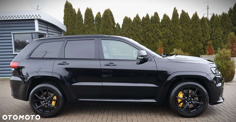 Jeep Grand Cherokee - 4