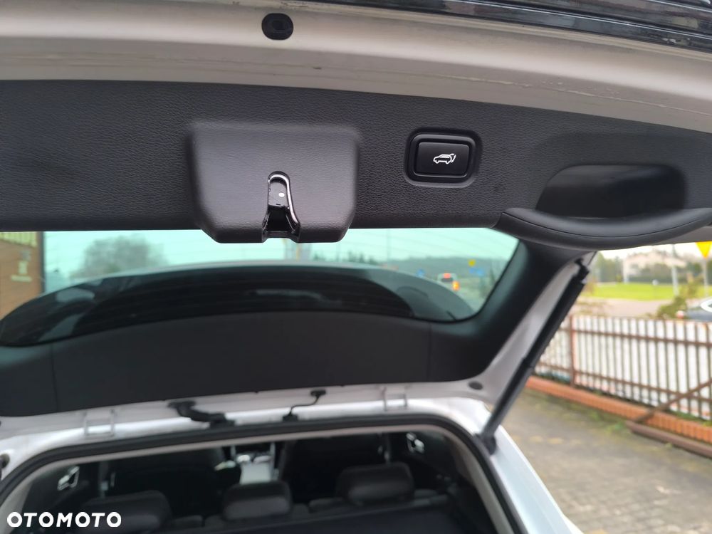 Kia Sportage - 14