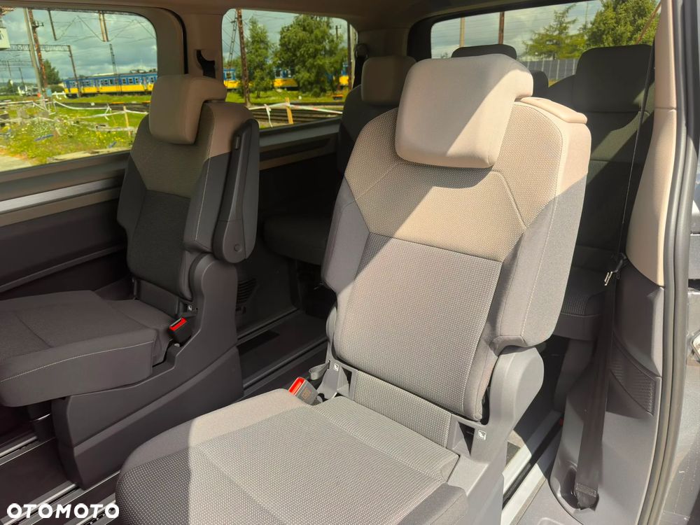 Volkswagen Multivan 2.0 TDI L2 Life DSG - 13