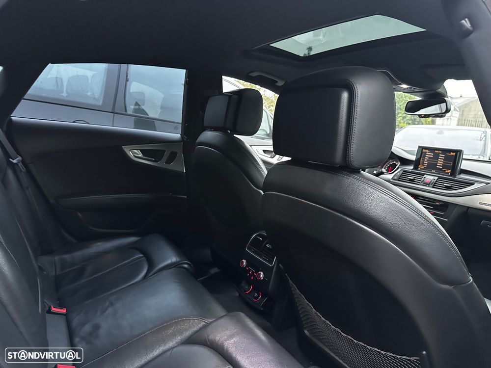 Audi A7 Sportback 3.0 TDI V6 quattro S-line S tronic - 32