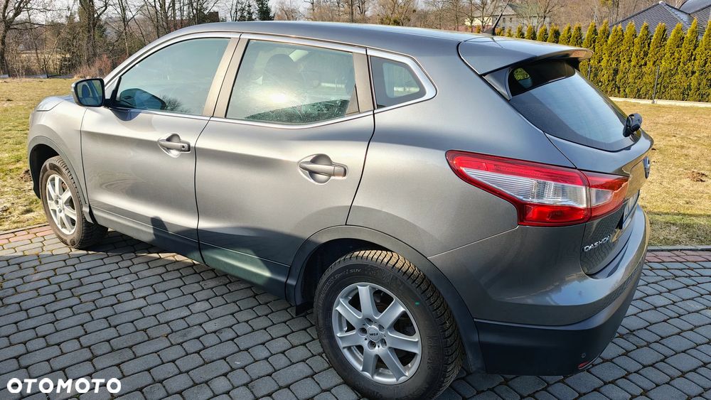 Nissan Qashqai 1.2 DIG-T Acenta EU6 - 3