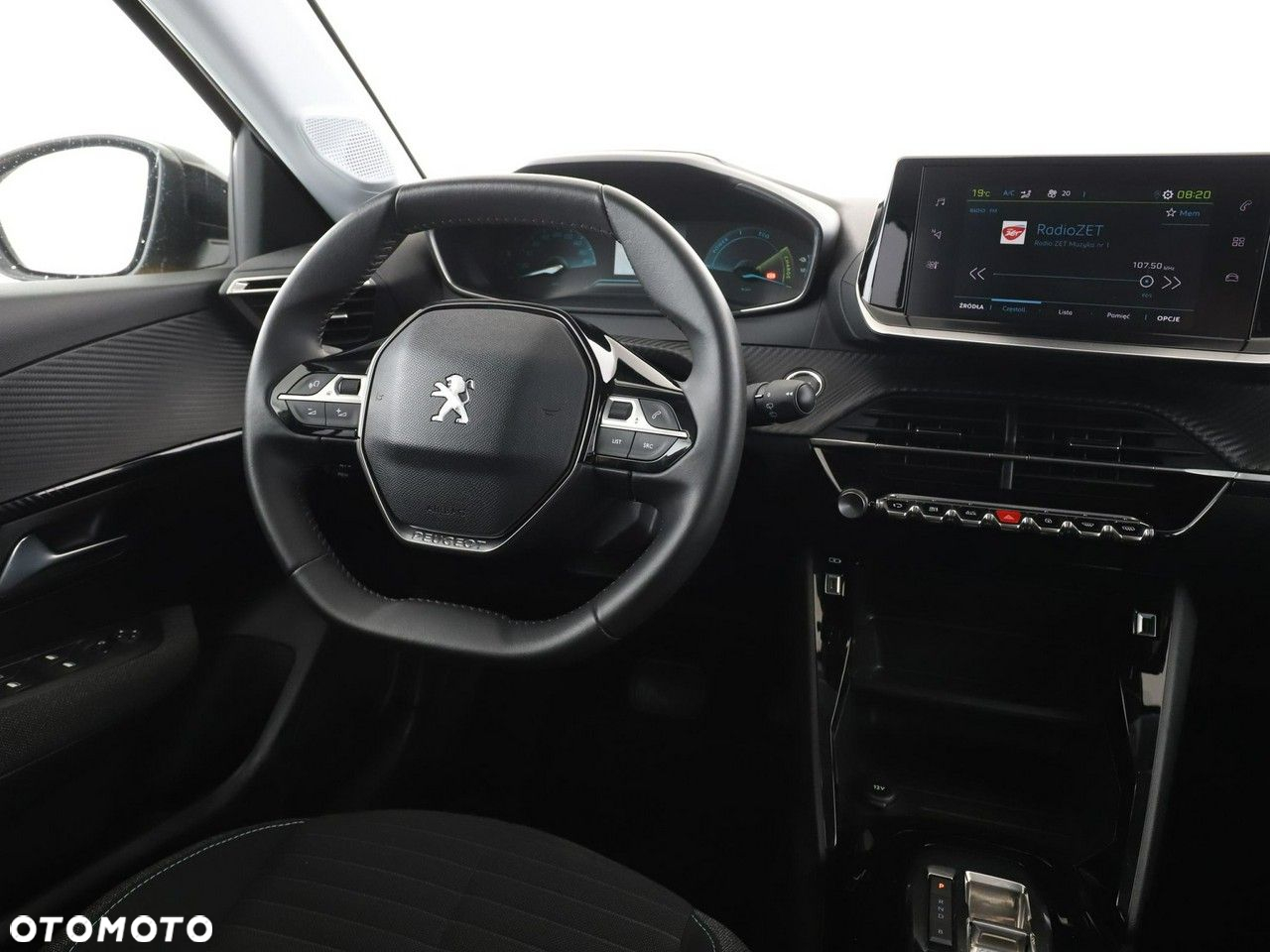 Peugeot 208 - 16