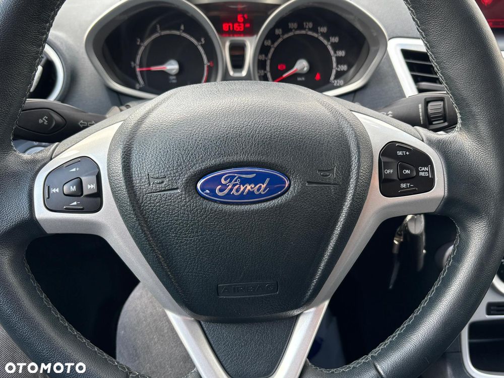 Ford Fiesta 1.4 Silver X (Trend) EU5 - 14