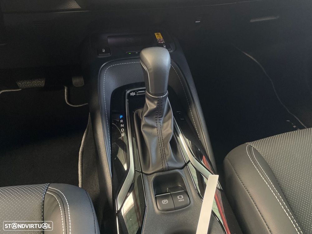 Toyota Corolla Touring Sports 1.8 Hybrid Exclusive - 21