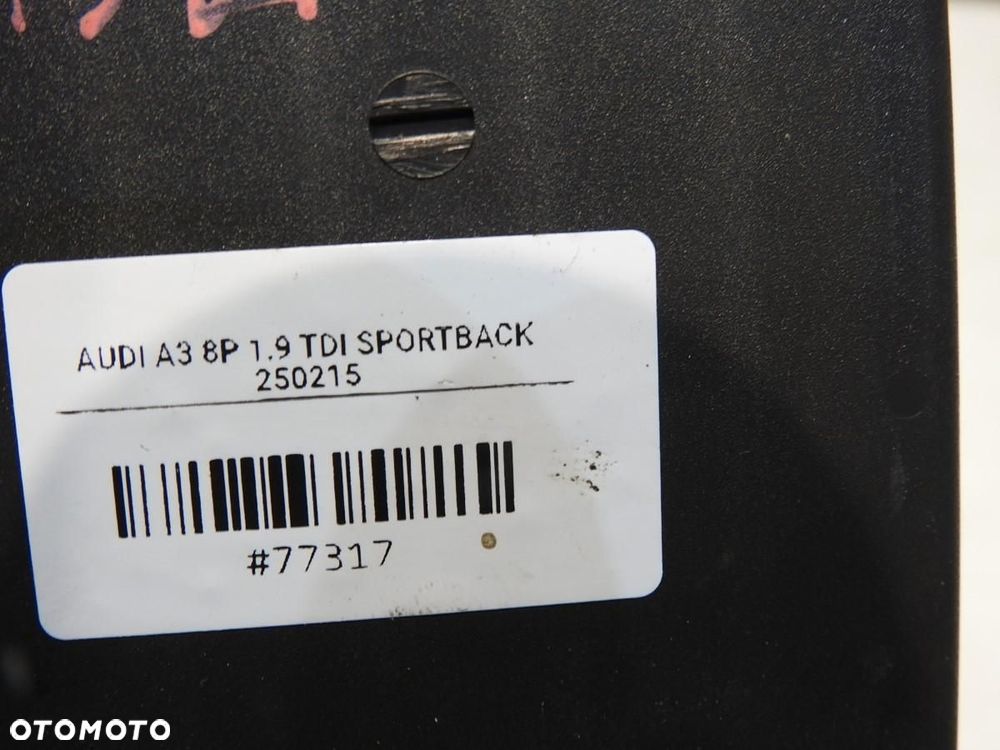 WIZYTOWNIK SCHOWEK AUDI A3 8P 8P0941561 - 5