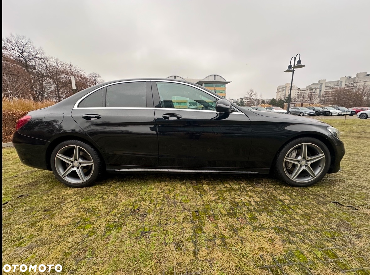 Mercedes-Benz Klasa C 200 4-Matic 9G-TRONIC - 8