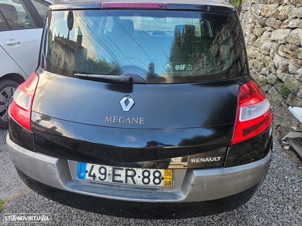 Renault Mégane 1.5 dCi Confort - 12
