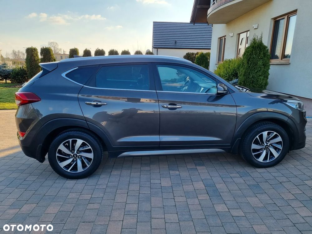 Hyundai Tucson 2.0 CRDI Comfort 4WD - 3