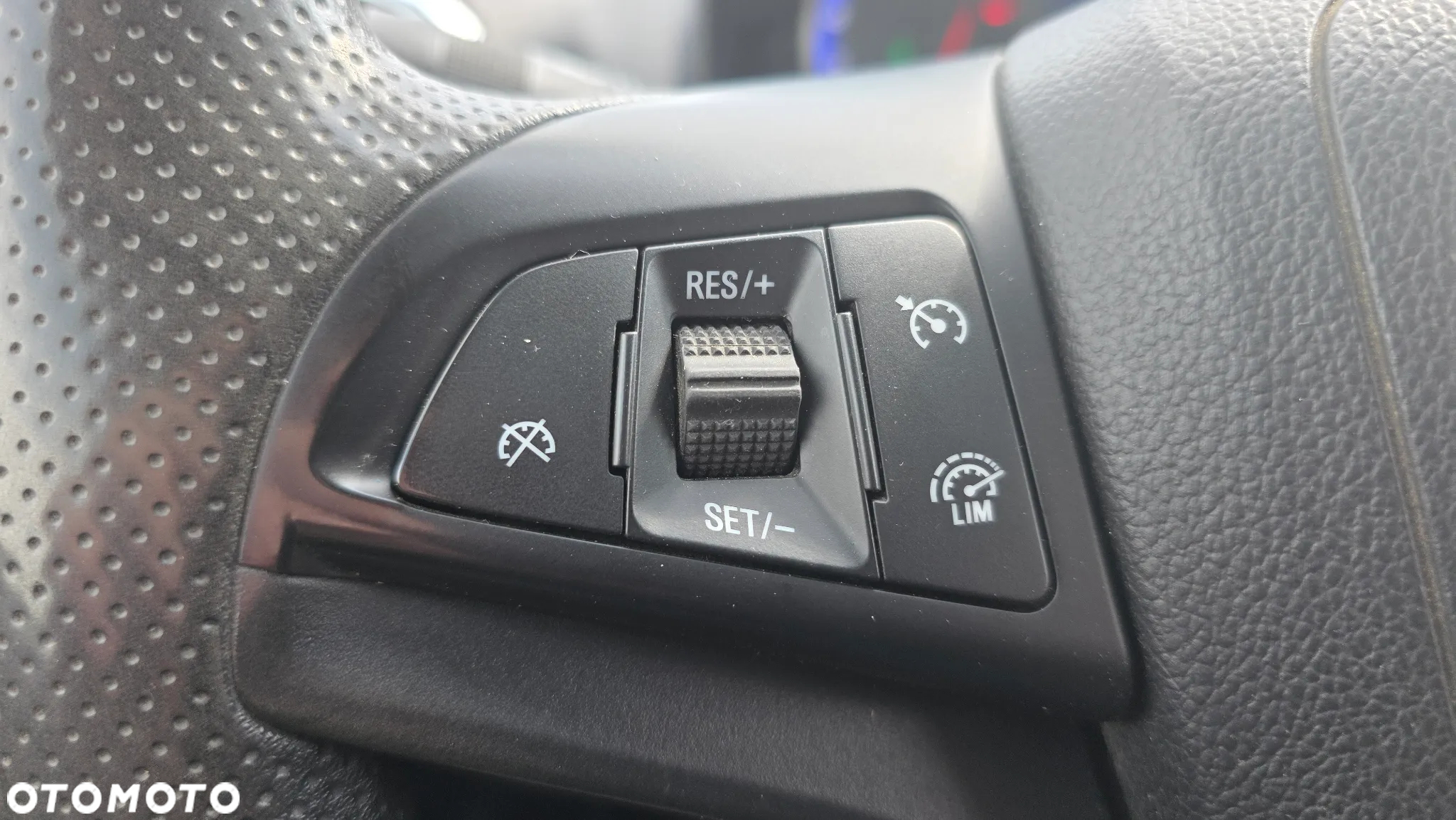 Chevrolet Trax 1.4T AWD LT - 21