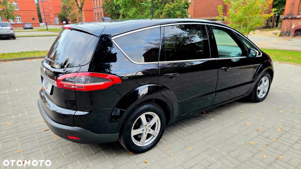 Ford S-Max - 10